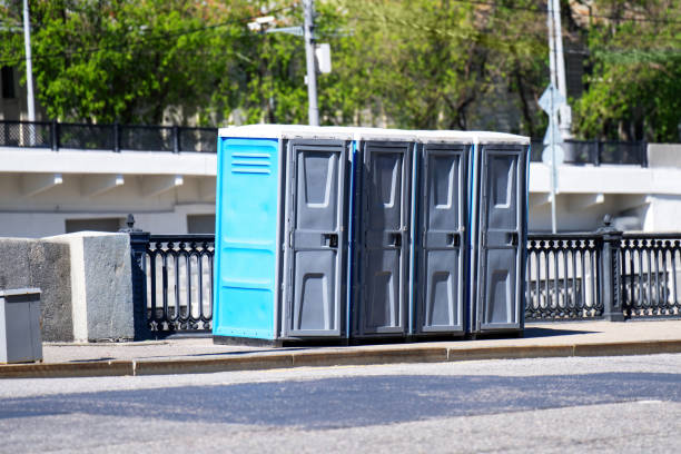Best Portable bathroom rental  in Centerville, OH